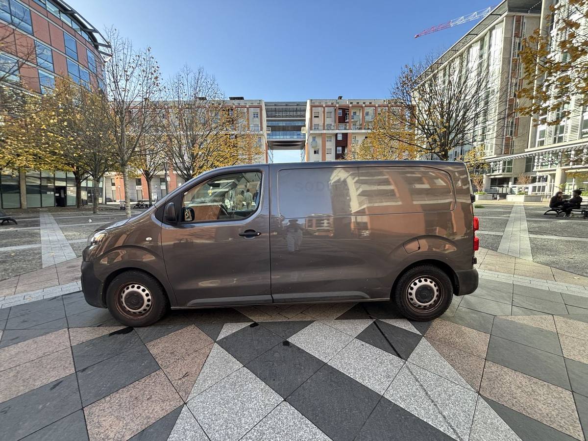 Citroën Jumpy — photo réelle 3