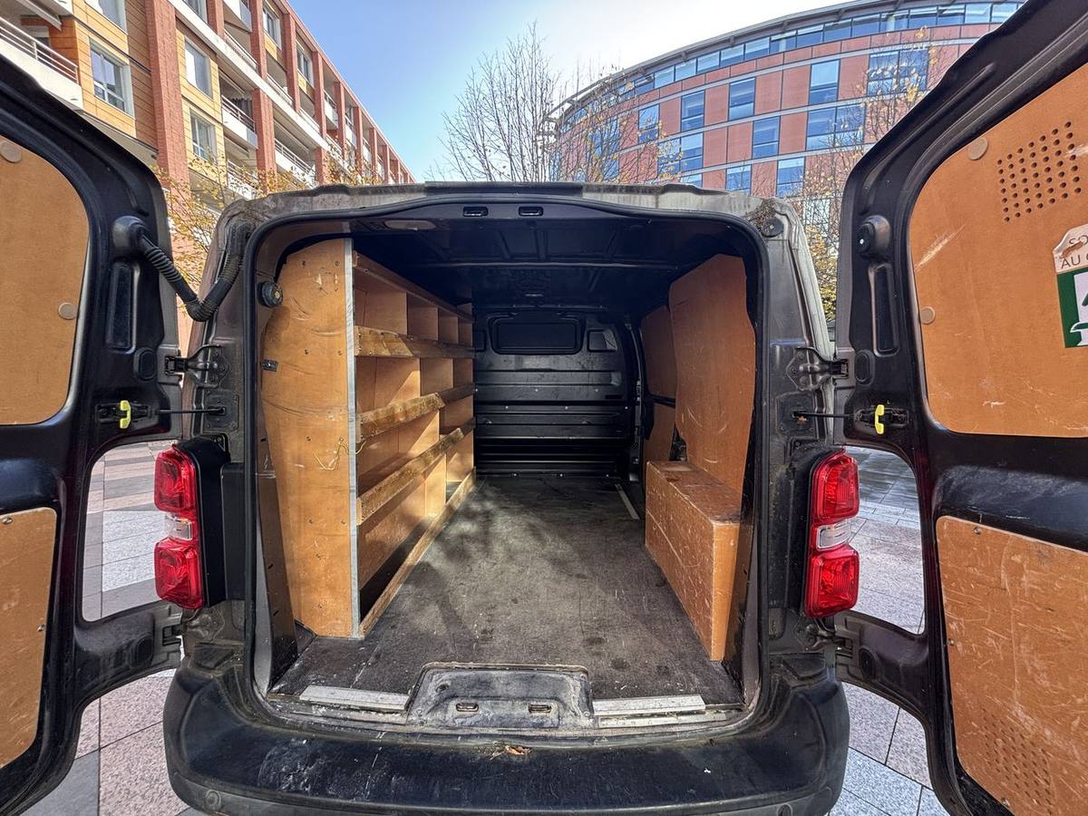 Citroën Jumpy — photo réelle 6
