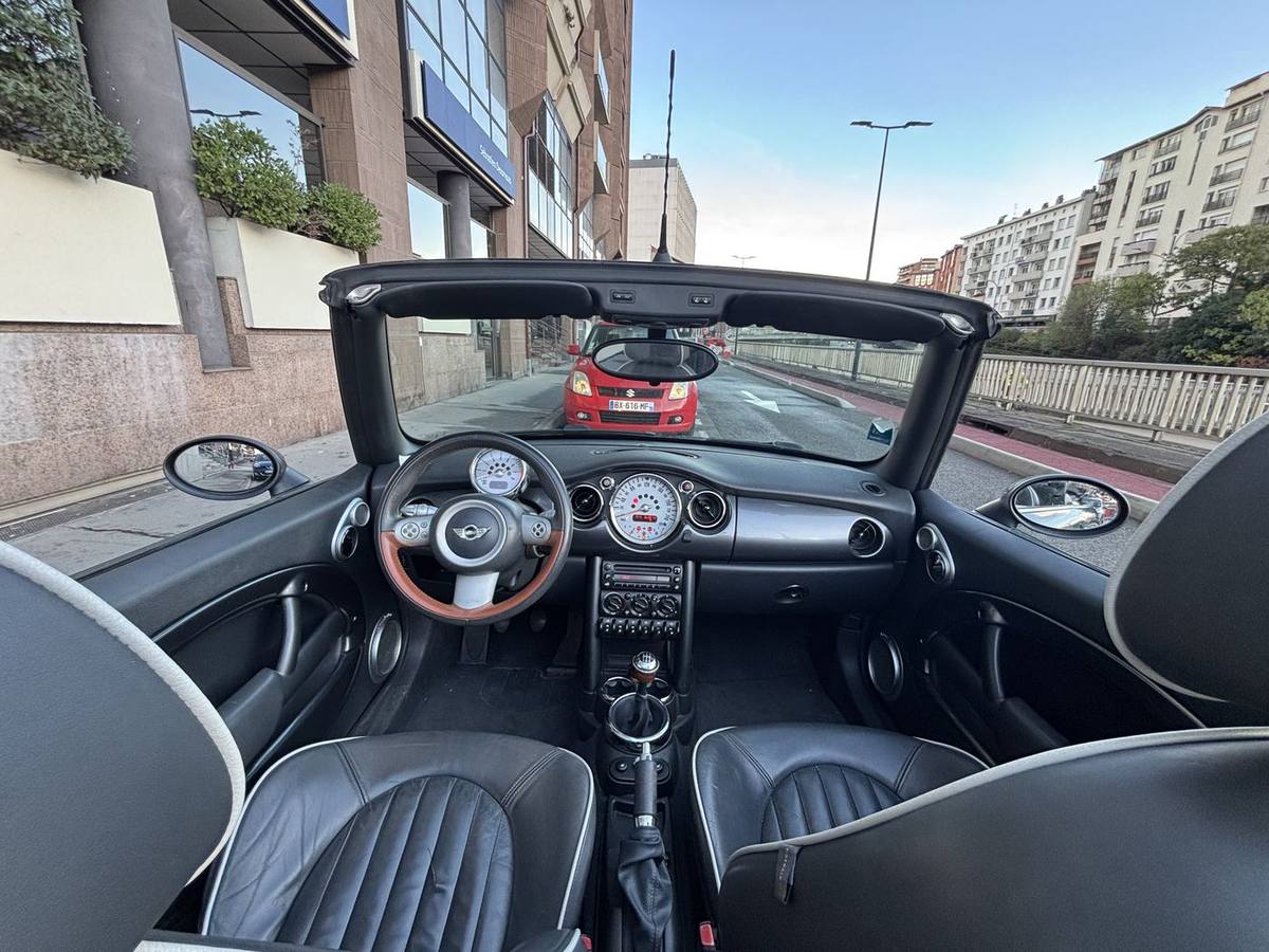 Mini Cooper Cabriolet — photo réelle 3