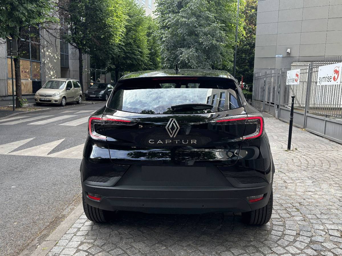 Renault Captur — photo réelle 6