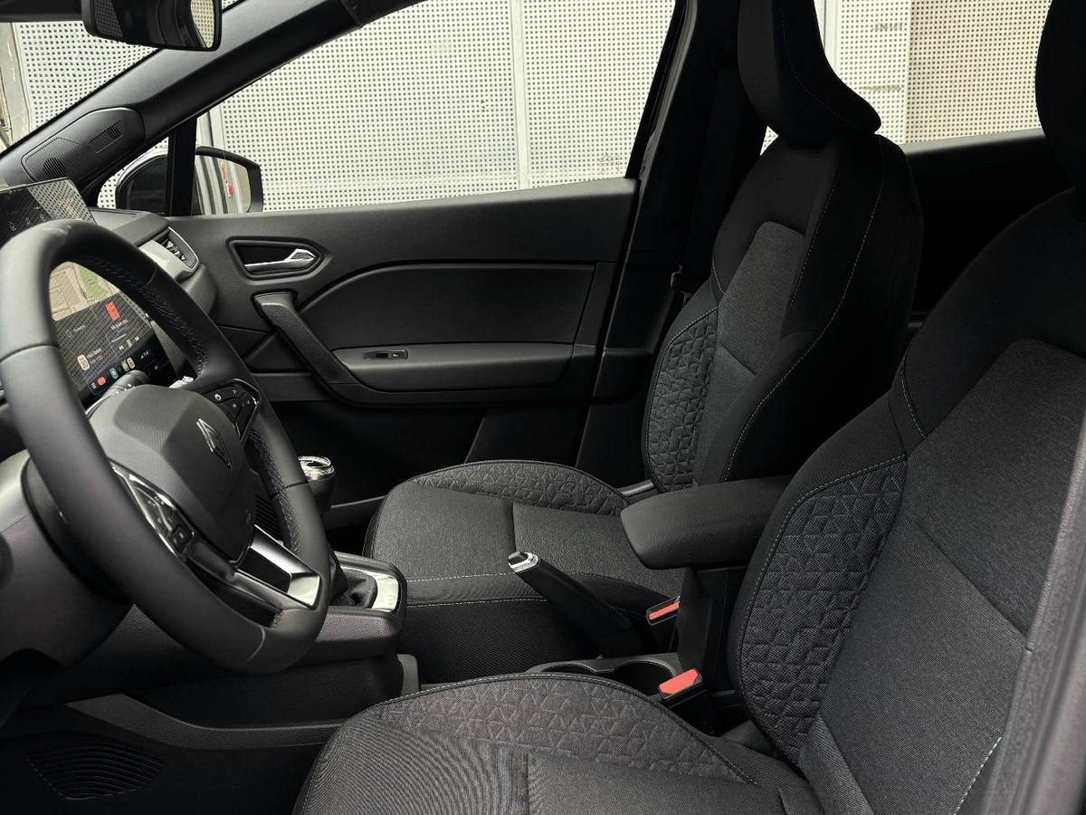Renault Captur — photo réelle 9