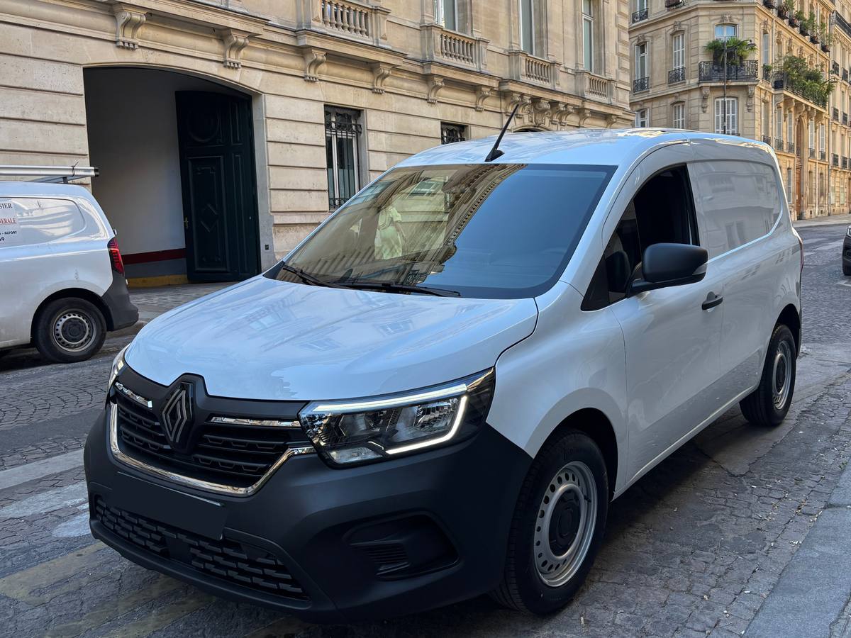 Renault Kangoo 2026 — photo réelle 1