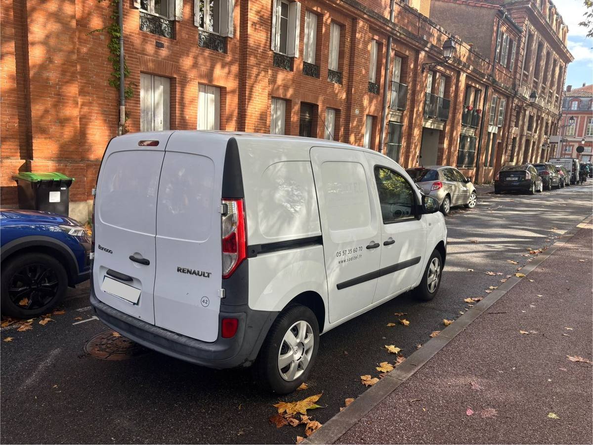 Renault Kangoo — photo réelle 7